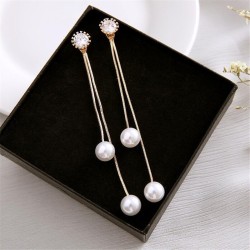 Elegant long earrings with pearls / crystalEarrings