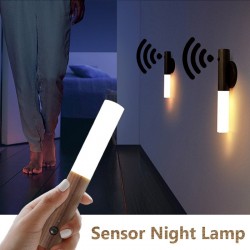 LED wooden wall light - infrared / night sensor - wireless - USB chargingWall lights