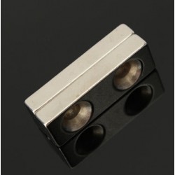 N35 Neodymium Magnet Strong Block Countersunk With 2 - 4mm Hole 30 * 10 * 5mmN35